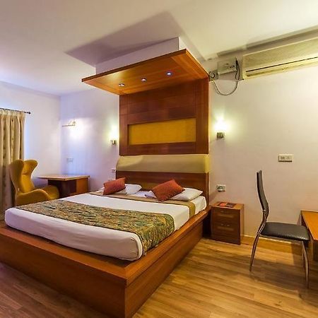 Hotel Riverside Resort And Spa Kumbakonam Eksteriør bilde