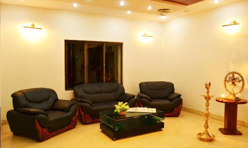Hotel Riverside Resort And Spa Kumbakonam Eksteriør bilde